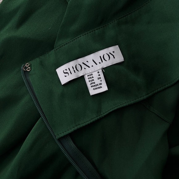 New Shona Joy Emerald Silk Dress - Picture 3 of 4